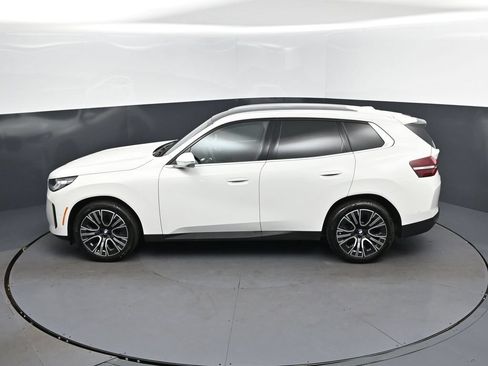 Used 2026 BMW X3 xDrive30i w/ Premium Package AWD/4WD image 34