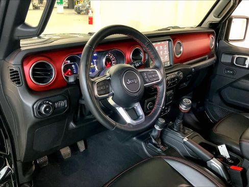 Used 2022 Jeep Wrangler Unlimited Rubicon w/ Steel Bumper Group image 17