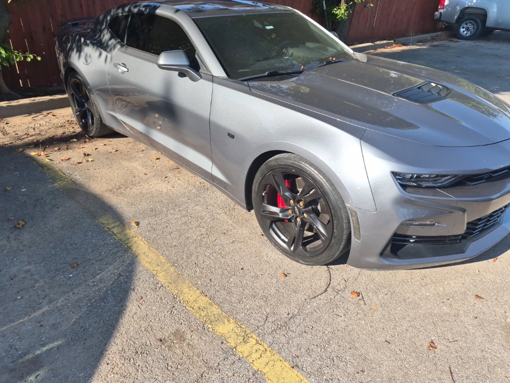 Used 2021 Chevrolet Camaro SS RWD image 14