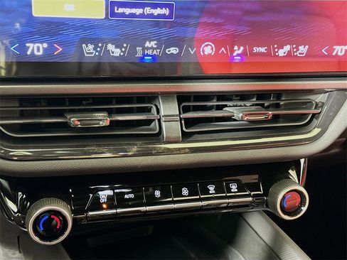 New 2025 Chevrolet Equinox EV RS image 10