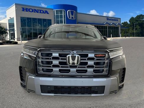 New 2026 Honda Pilot TrailSport image 10