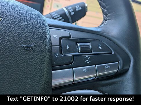 Used 2025 Cadillac XT4 Premium Luxury FWD image 33