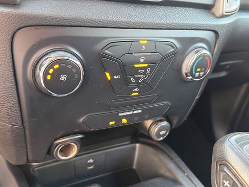 Used 2020 Ford Ranger XL w/ Equipment Group 101A Mid RWD image 25