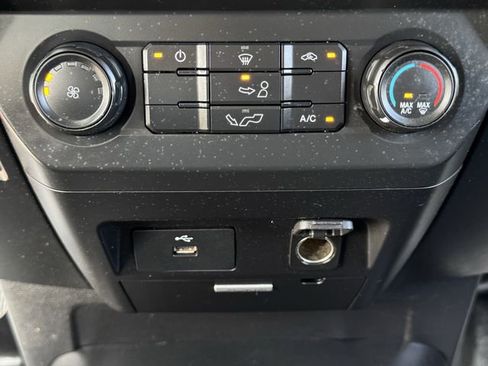 Used 2018 Ford F150 XL w/ Equipment Group 101A Mid RWD image 18