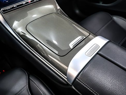 Used 2023 Mercedes-Benz GLC 300 w/ Exclusive Trim Package image 6