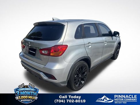 Used 2018 Mitsubishi Outlander Sport LE FWD image 4