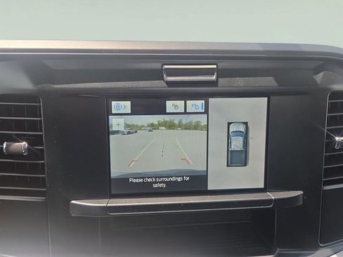 Used 2025 Ford F250 XL w/ STX Appearance Package AWD/4WD image 9