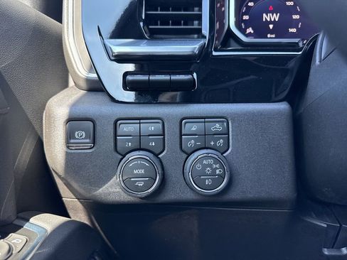 New 2026 Chevrolet Silverado 2500 High Country w/ High Country Premium Package image 26