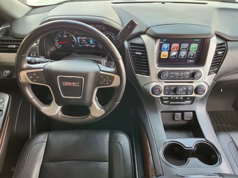 Used 2017 GMC Yukon SLE w/ SLE Value Package RWD image 28