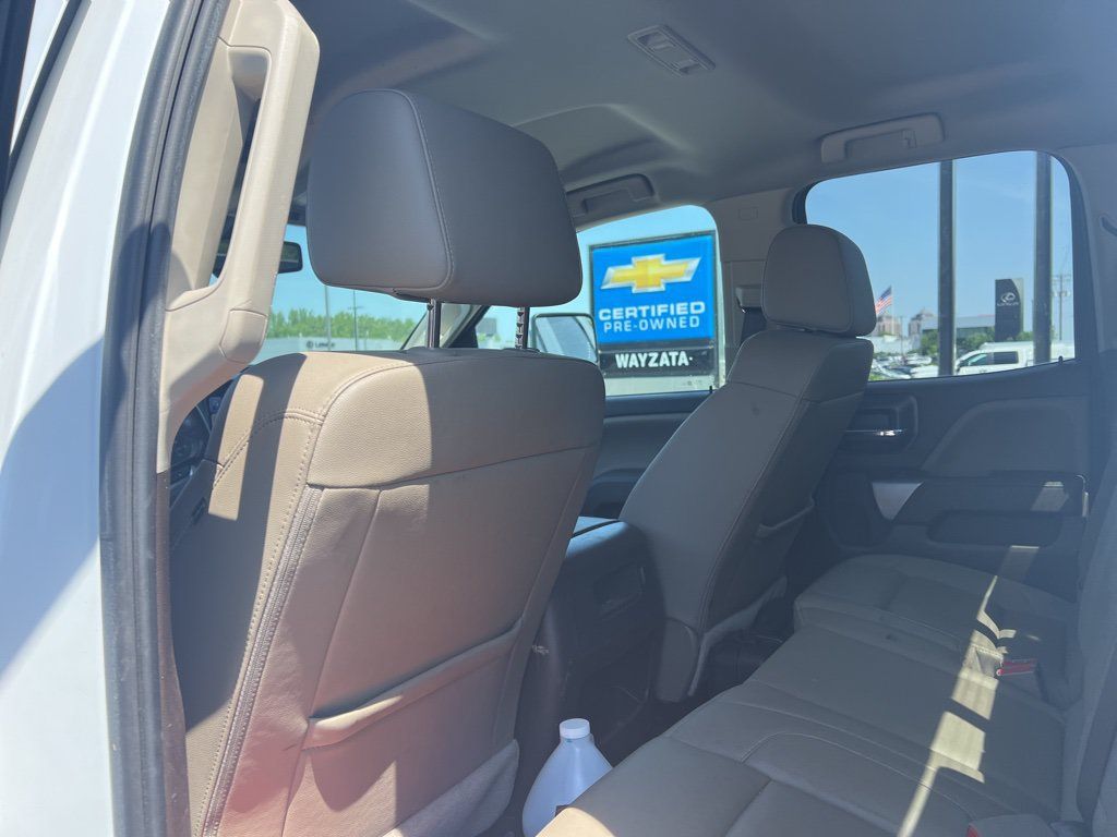 Used 2017 Chevrolet Silverado 2500 LTZ w/ LTZ Plus Package AWD/4WD image 27