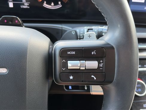 Used 2025 Hyundai Santa Fe SEL AWD/4WD image 24