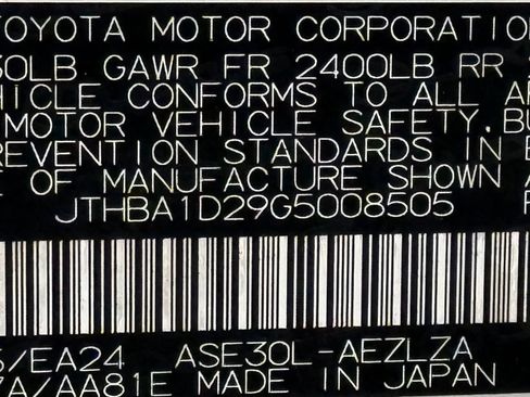 Used 2016 Lexus IS 200t RWD image 53