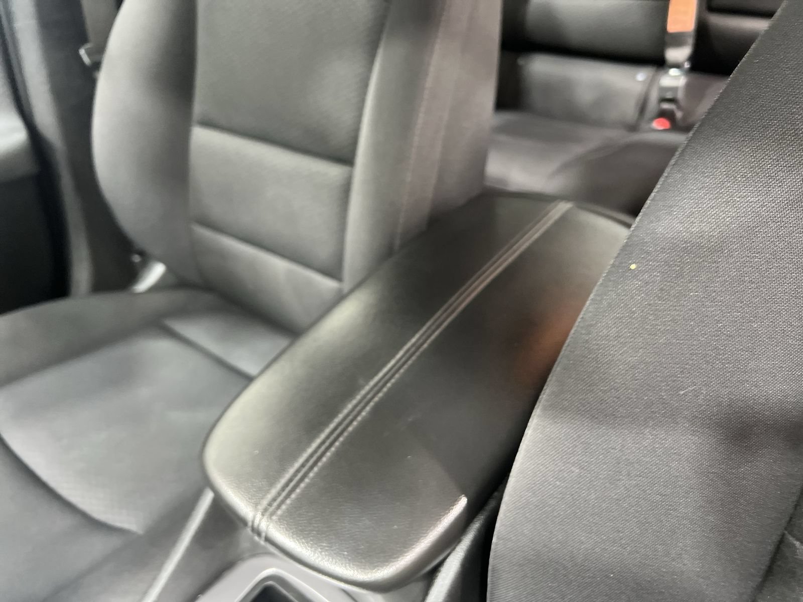 Used 2024 Chevrolet Malibu LT FWD image 20