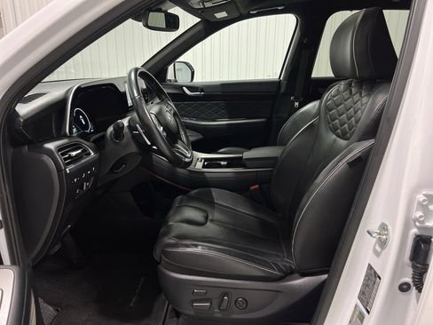 Used 2021 Hyundai Palisade Calligraphy image 18