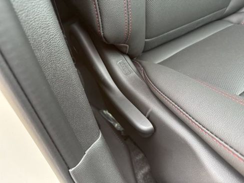 New 2026 Chevrolet Trax RS w/ Sunroof Package image 50