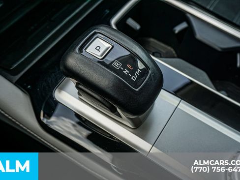 Used 2025 Mitsubishi Outlander SE FWD image 46