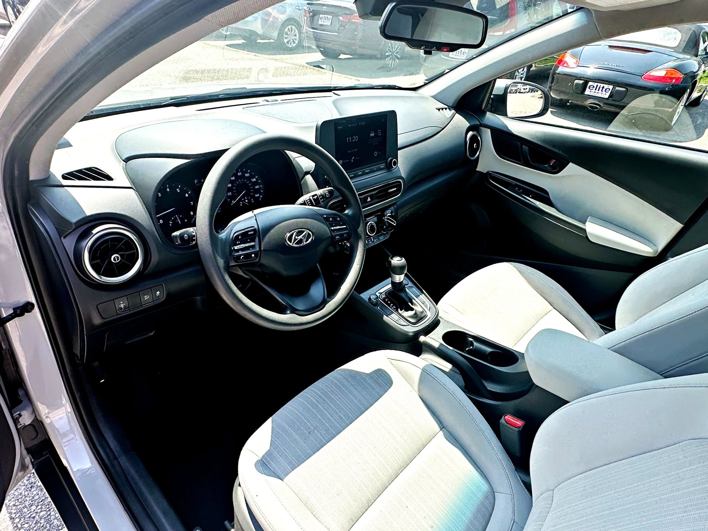 Used 2023 Hyundai Kona SEL w/ Cargo Package FWD image 12