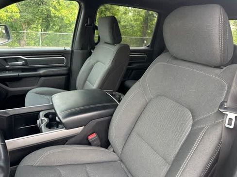 Used 2021 RAM 1500 Big Horn AWD/4WD image 4