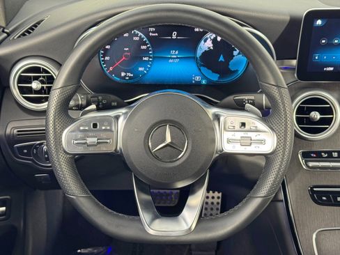 Used 2022 Mercedes-Benz GLC 300 4MATIC w/ AMG Line image 18