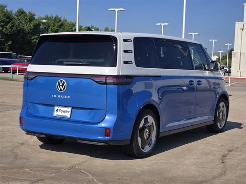 New 2025 Volkswagen ID. Buzz Pro S Plus image 4