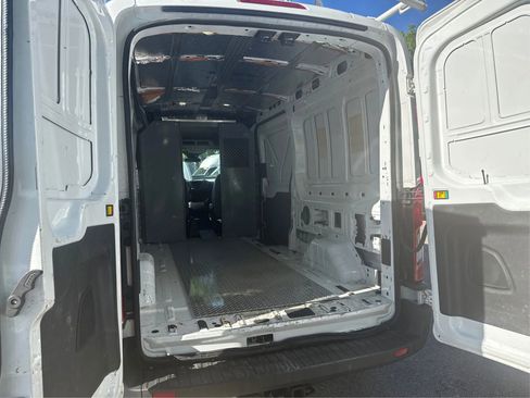 Used 2017 Ford Transit 250 148 Medium Roof RWD image 19