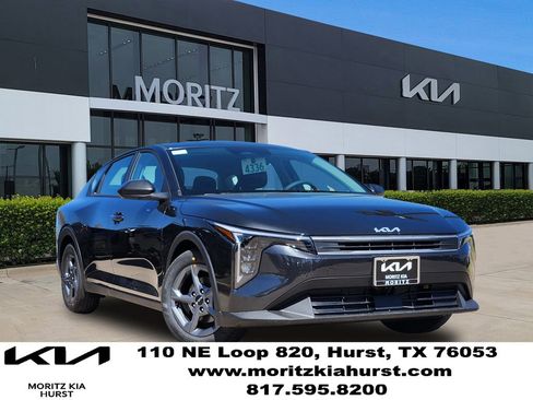 New 2026 Kia K4 FWD image 1