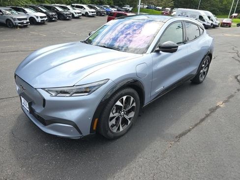 Certified 2022 Ford Mustang Mach-E Premium image 3