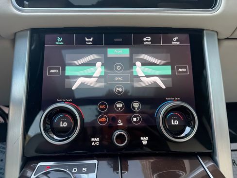 Used 2020 Land Rover Range Rover HSE AWD/4WD image 17