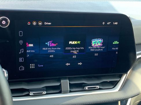 Used 2025 Chevrolet Equinox LT image 21