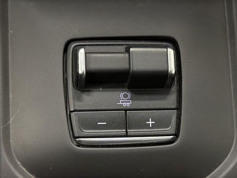 Used 2024 GMC Sierra 2500 AT4 w/ AT4 Premium Plus Package AWD/4WD image 37