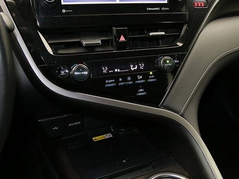 Used 2023 Toyota Camry XSE image 19