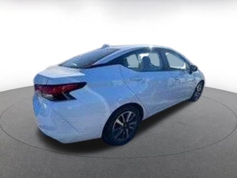 Used 2025 Nissan Versa SV image 7