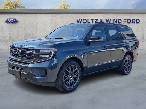 Used 2025 Ford Expedition Platinum w/ Stealth Performance Package AWD/4WD image 3