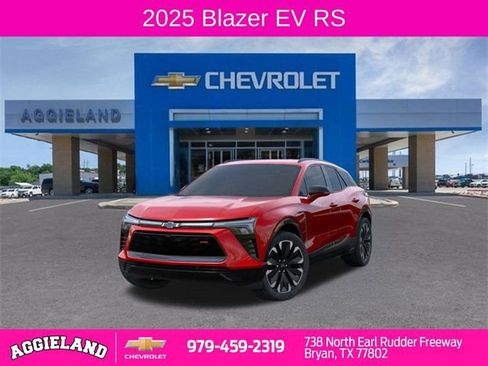 New 2025 Chevrolet Blazer EV RS image 8