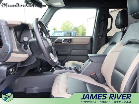 Used 2024 Ford Bronco Wildtrak AWD/4WD image 22