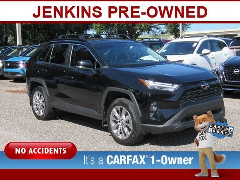 Used 2024 Toyota RAV4 XLE Premium image 1