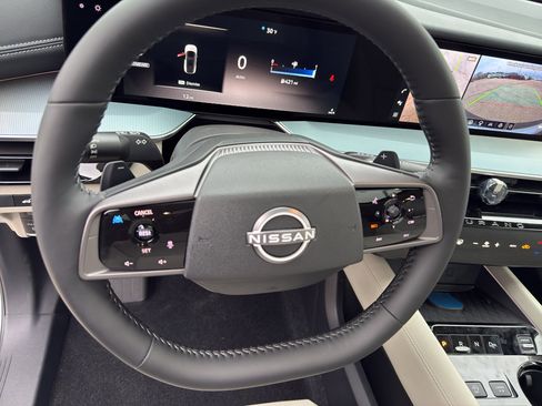 New 2026 Nissan Murano SL image 17