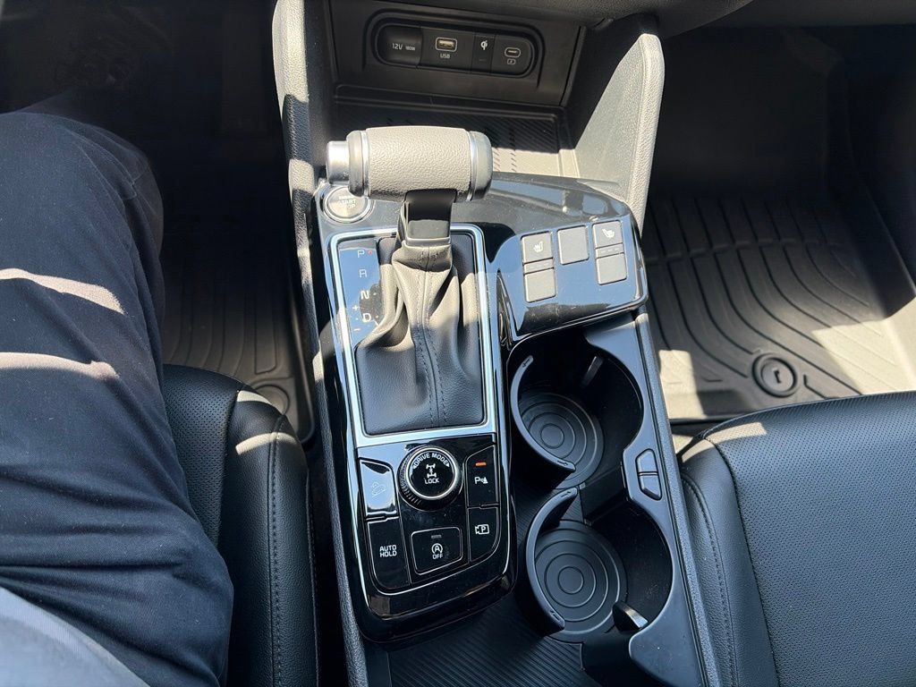 Used 2025 Kia Sportage X-Line w/ Premium Package AWD/4WD image 19