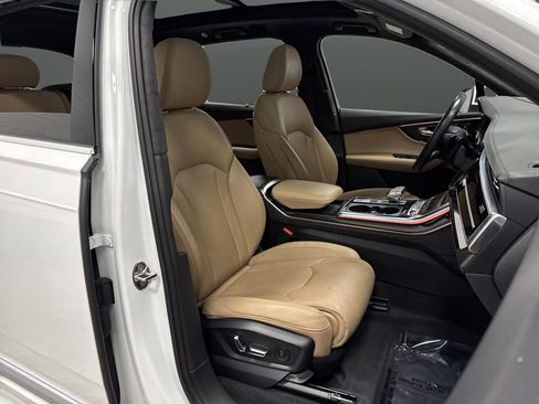 Used 2022 Audi Q7 3.0T Prestige w/ Prestige Package image 33