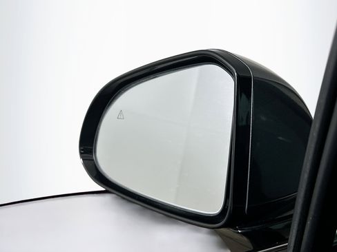 Used 2023 Hyundai Santa Fe SEL image 16