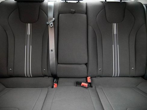 Used 2022 Hyundai Elantra SEL w/ Convenience + Premium Package image 25