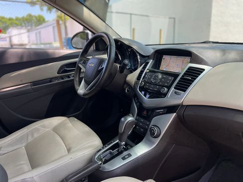 Used 2013 Chevrolet Cruze LTZ w/ Enhanced Safety Package FWD image 26