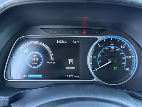 Certified 2024 Nissan Leaf S image 28