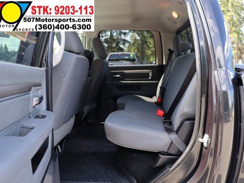 Used 2016 RAM 1500 Classic SLT AWD/4WD image 14