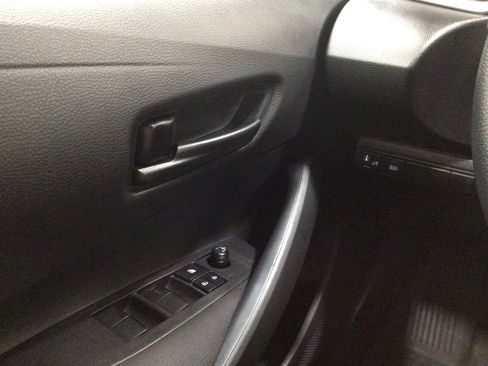 Used 2026 Toyota Corolla LE FWD image 16