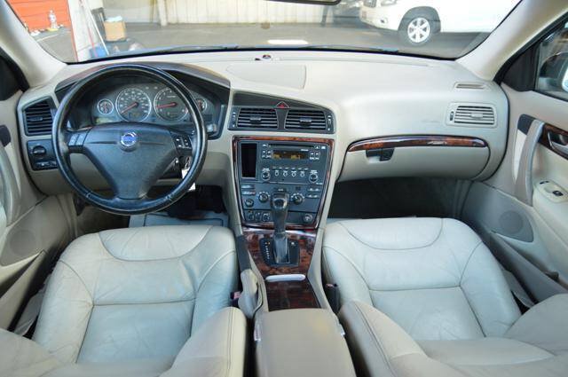 Used 2005 Volvo S60 2.5T FWD image 48