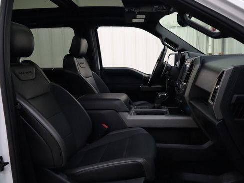 Certified 2020 Ford F150 Raptor w/ Equipment Group 801A Mid image 32