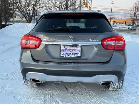 Used 2019 Mercedes-Benz GLA 250 4MATIC image 4