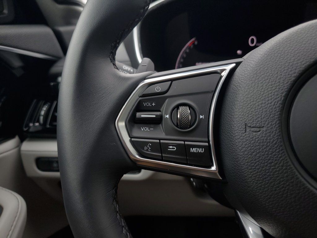 Certified 2026 Acura MDX w/ Technology Package FWD image 22