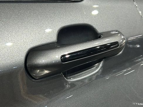 Used 2023 Ford Explorer ST w/ Equipment Group 401A AWD/4WD image 21